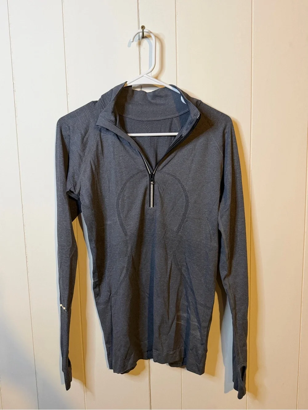 lululemon athletica Women's Charcoal Gray Half-Zip Pullover